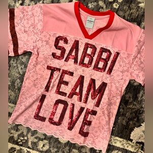 Sabbi Women's Pink and Red Sequin Lace Jersey Team Love Short Sleeve Top